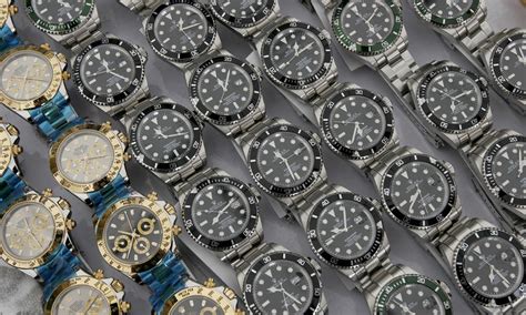 rolex falsi ravenna|Il fisco ha dato una mazzata a un trafficante di Rolex falsi e ai suoi .